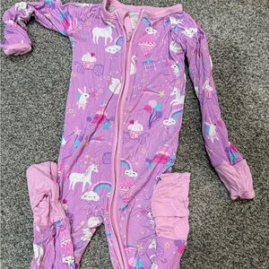 Little sleepies 18-24 months. Washed but never worn
